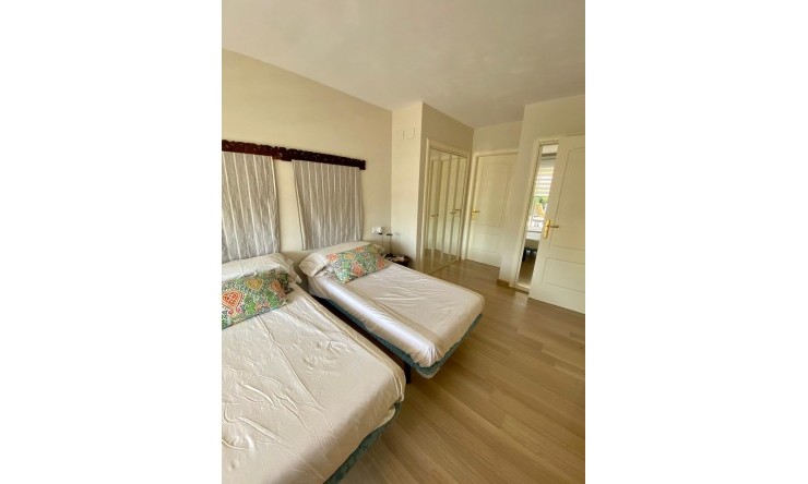 Reventa - Apartamento -
Jávea / Xàbia - Montañar - El Arenal