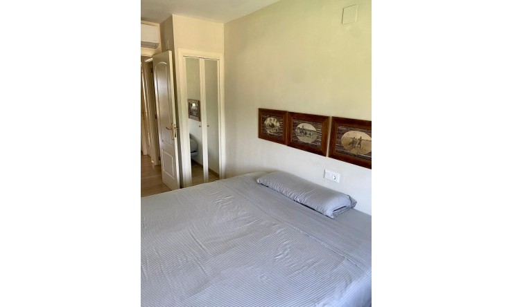 Reventa - Apartamento -
Jávea / Xàbia - Montañar - El Arenal
