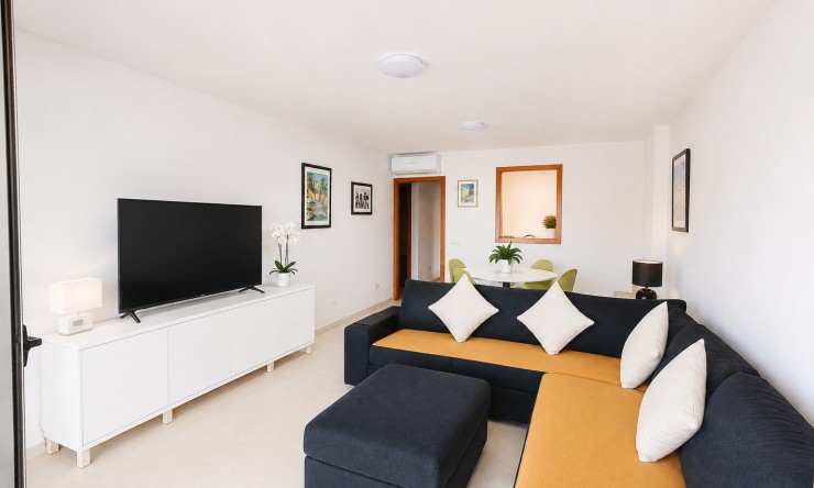 Revente - Appartement -
Albir
