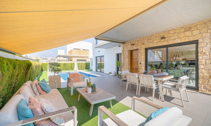 Wiederverkauf - Villa -
Ciudad Quesada - Rojales - Lo pepin