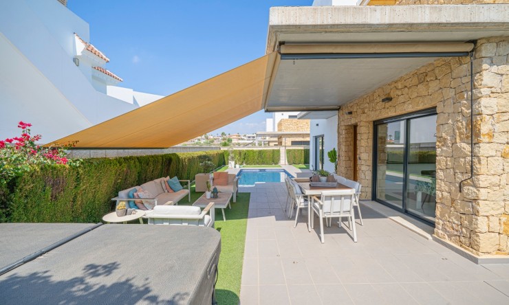 Wiederverkauf - Villa -
Ciudad Quesada - Rojales - Lo pepin