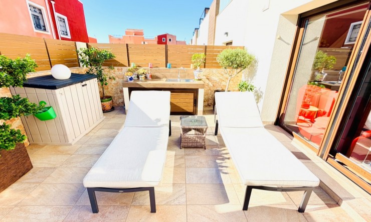 Resale - Semi detached -
Los Montesinos - La Herada