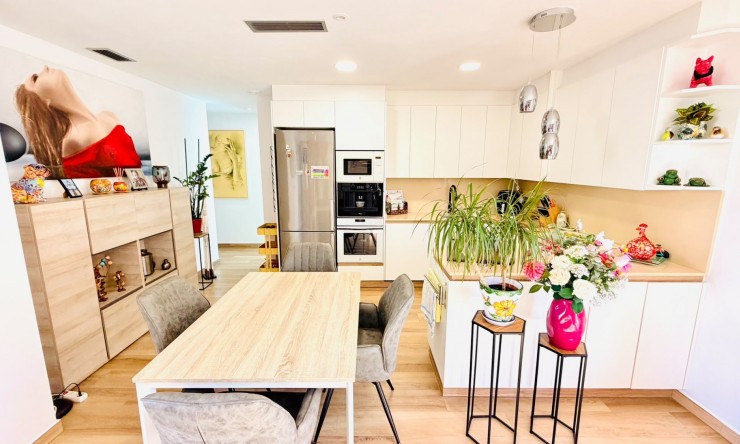 Resale - Semi detached -
Los Montesinos - La Herada