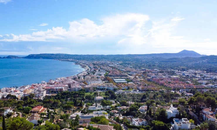 Neue Gebäude - Villa -
Jávea - La Corona