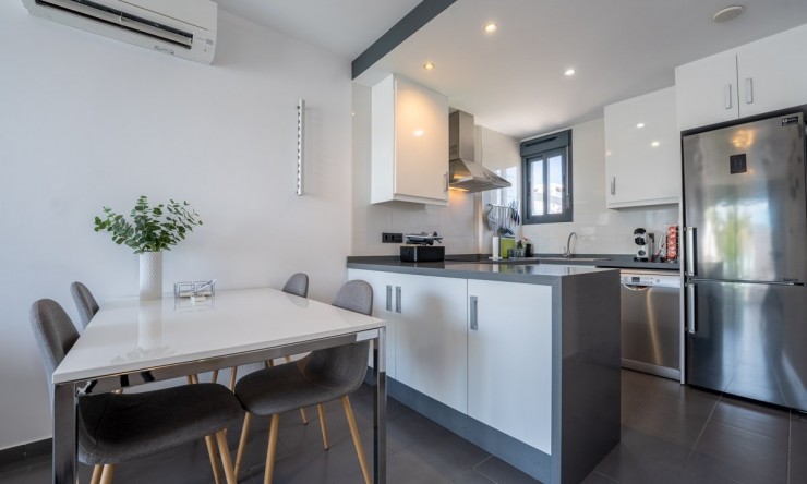 Herverkoop - Penthouse -
Punta Prima