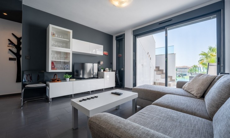 Herverkoop - Penthouse -
Punta Prima