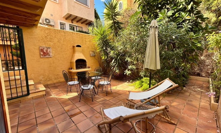 Resale - Villa -
Altea - Altea Hills