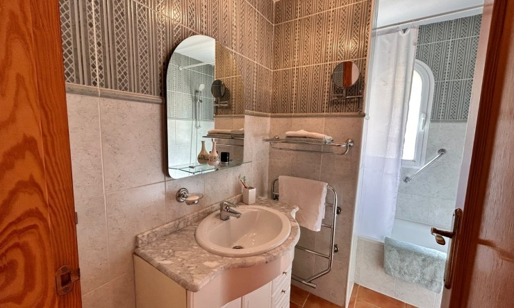 Resale - Villa -
Altea - Altea Hills