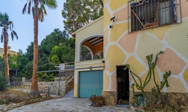 Resale - Villa -
Benissa - Montemar