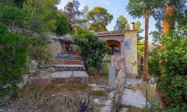 Resale - Villa -
Benissa - Montemar