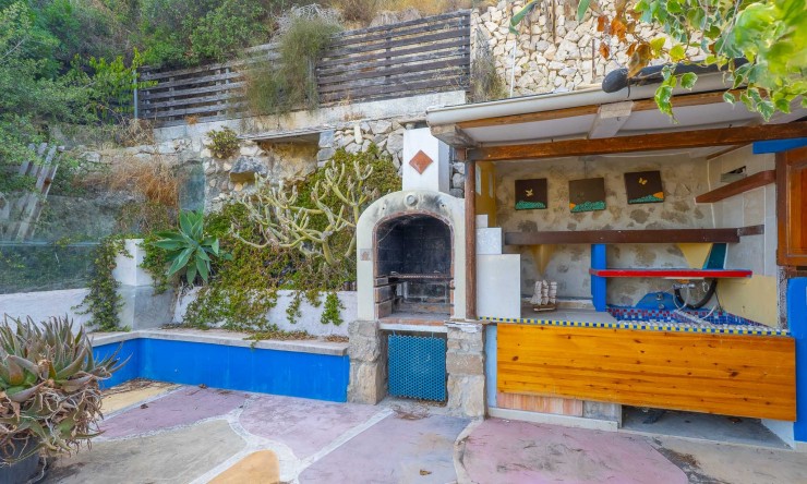 Resale - Villa -
Benissa - Montemar