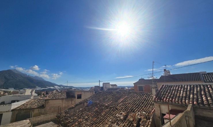 Rynek Wtórny - Kamienica -
Callosa De Ensarrià