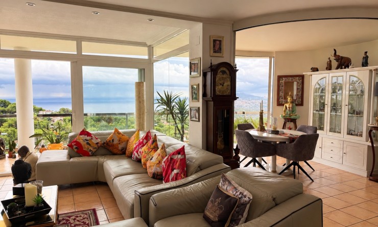 Reventa - Apartamento -
Altea - Sierra de Altea