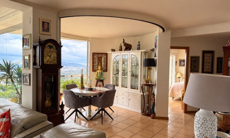 Reventa - Apartamento -
Altea - Sierra de Altea