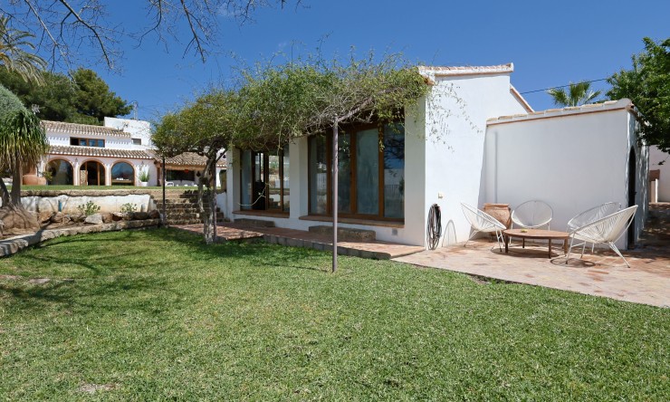 Reventa - Villa -
Jávea / Xàbia - Partida Tosal - Zona dels Castellans