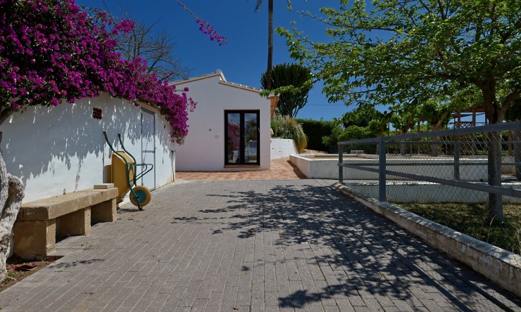 Reventa - Villa -
Jávea / Xàbia - Partida Tosal - Zona dels Castellans