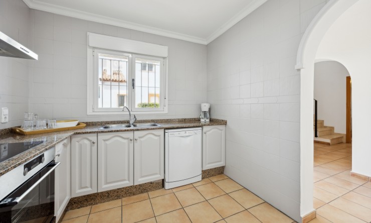Resale - Villa -
Jávea / Xàbia - La Granadella  - Costa Nova