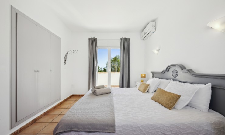 Resale - Villa -
Jávea / Xàbia - La Granadella  - Costa Nova