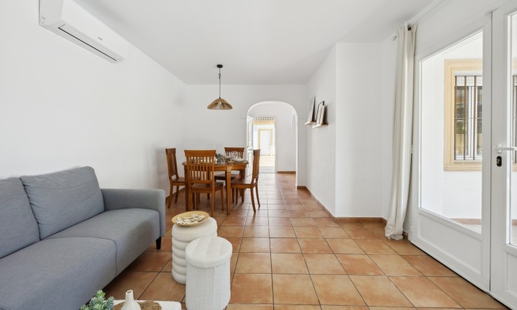 Reventa - Bungalow -
Jávea / Xàbia - La Granadella  - Costa Nova