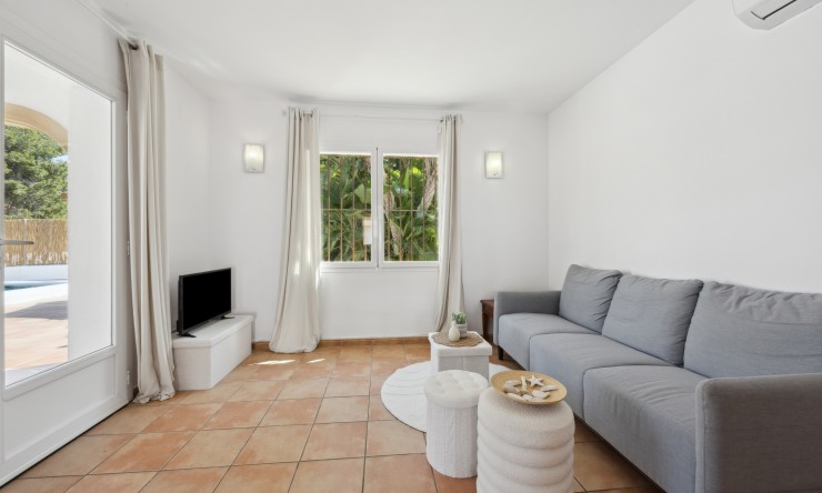 Reventa - Bungalow -
Jávea / Xàbia - La Granadella  - Costa Nova