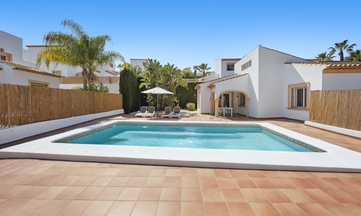 Reventa - Bungalow -
Jávea / Xàbia - La Granadella  - Costa Nova