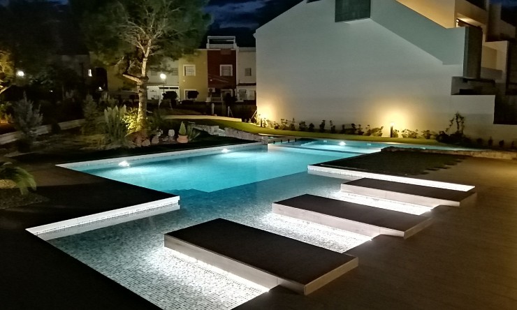 Neue Gebäude - Bungalow -
Torrevieja