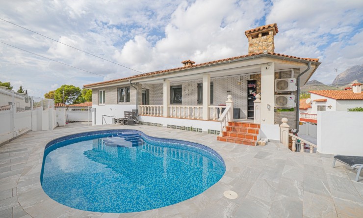 Herverkoop - Villa -
La Nucía - Panorama