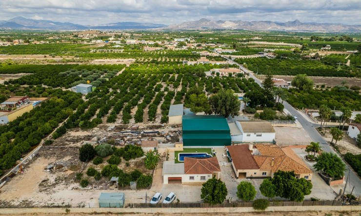 Resale - Villa -
ORIHUELA - La Matanza