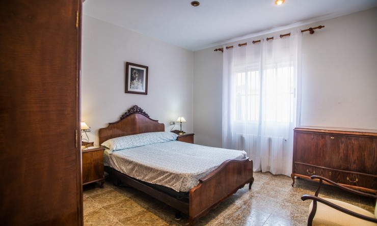 Resale - Villa -
ORIHUELA - La Matanza