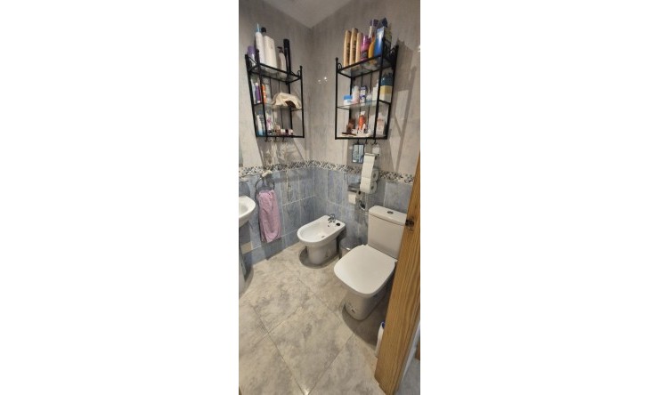 Resale - Apartment -
ORIHUELA - La Matanza