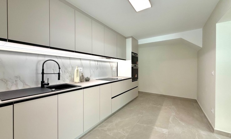 Resale - Villa -
SAN PEDRO DEL PINATAR - Lo Pagan
