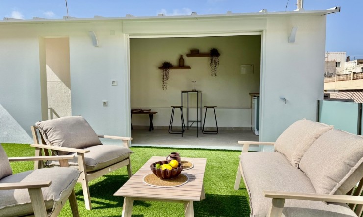 Resale - Villa -
SAN PEDRO DEL PINATAR - Lo Pagan