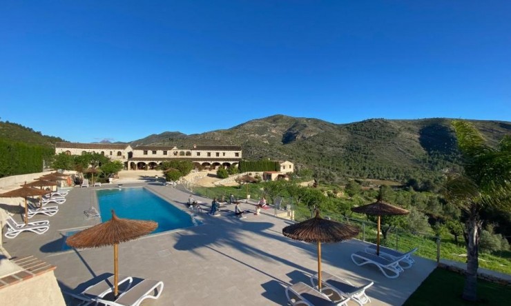 Reventa - Hotel -
Lliber