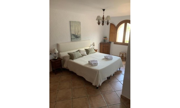 Reventa - Hotel -
Lliber