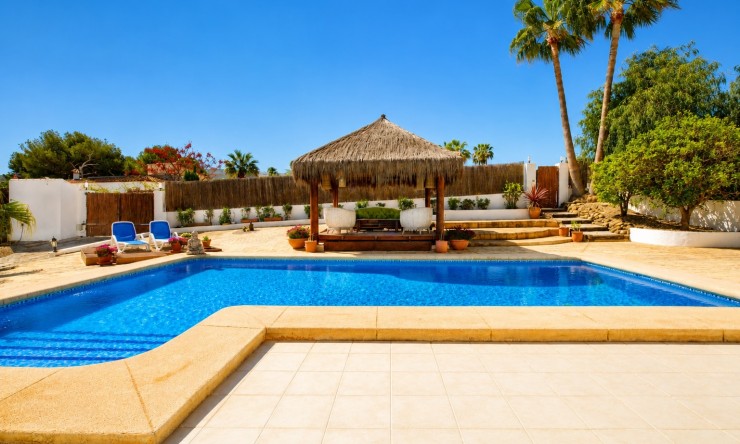 Resale - Villa -
Jávea / Xàbia - Partides comunes - Adsubia
