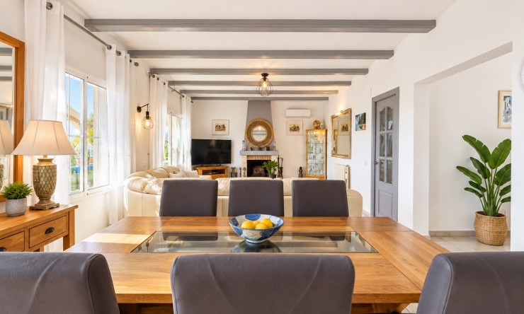 Wiederverkauf - Villa -
Jávea / Xàbia - Partides comunes - Adsubia