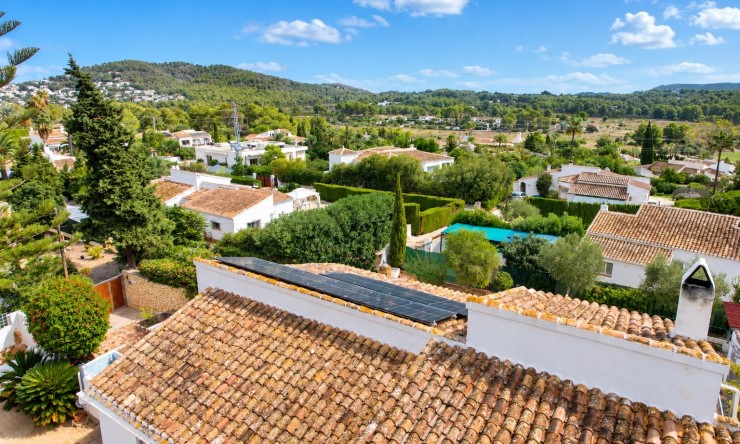 Wiederverkauf - Villa -
Jávea / Xàbia - Partides comunes - Adsubia