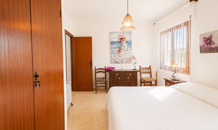 Herverkoop - Villa -
Calpe / Calp - Benicolada - Las Adelfas