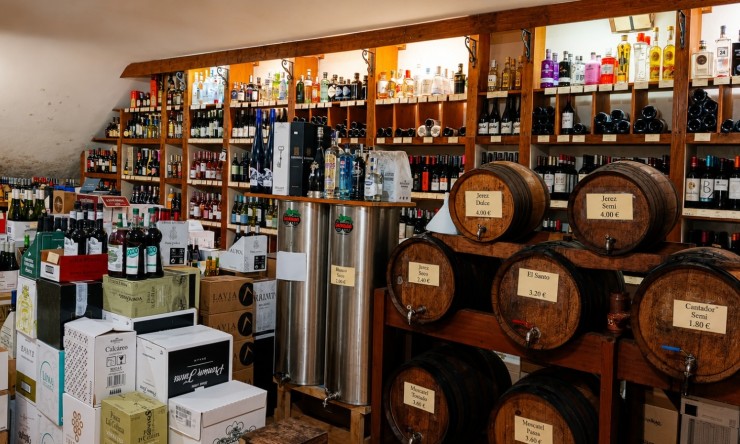 Herverkoop - Reclame -
Moraira - Casco Urbano