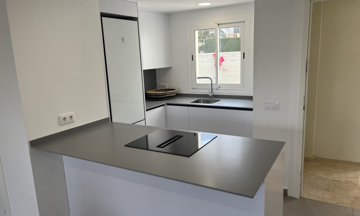 Resale - Apartment -
Denia - El Montgó