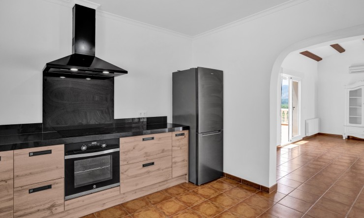 Reventa - Villa -
Orba
