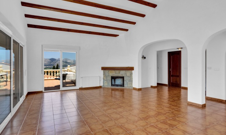 Reventa - Villa -
Orba