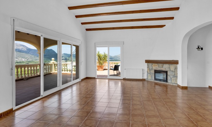 Reventa - Villa -
Orba