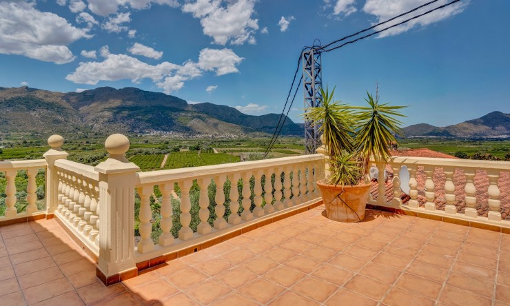 Reventa - Villa -
Orba