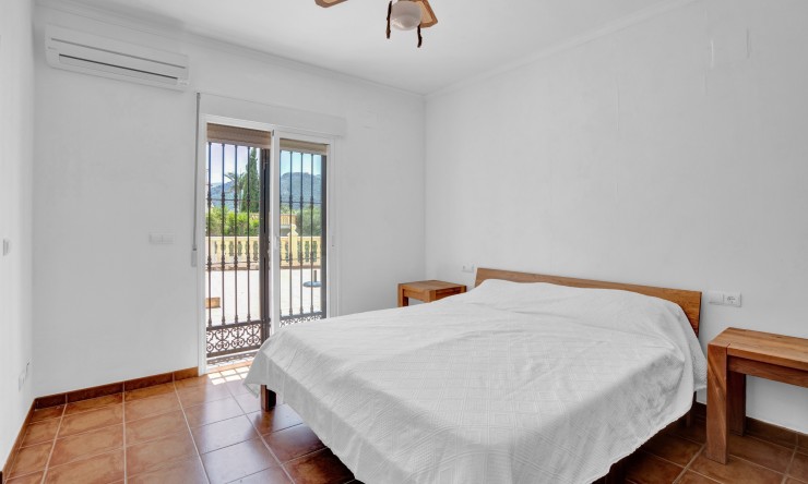 Reventa - Villa -
Orba