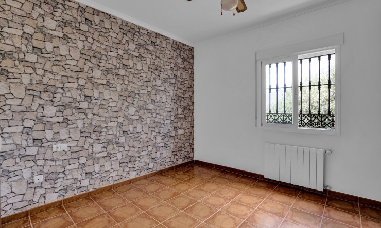 Reventa - Villa -
Orba