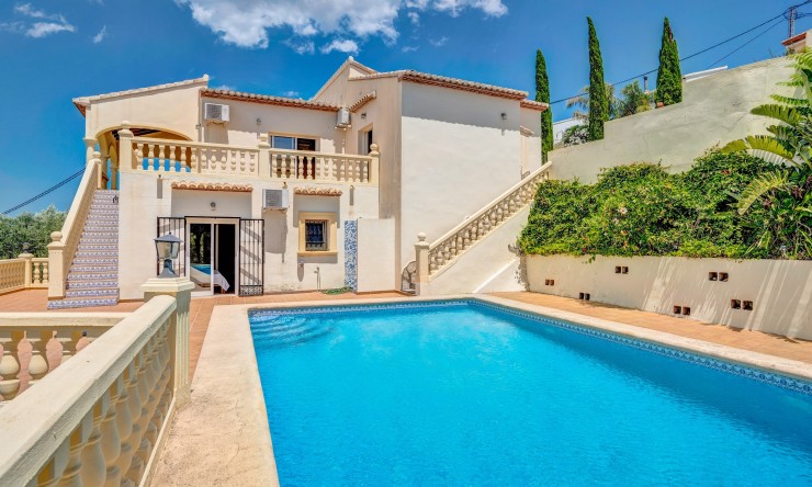 Reventa - Villa -
Orba