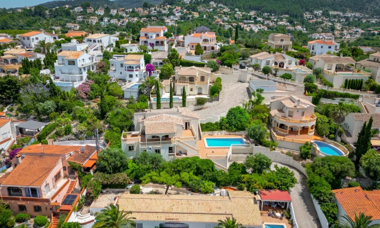 Reventa - Villa -
Orba