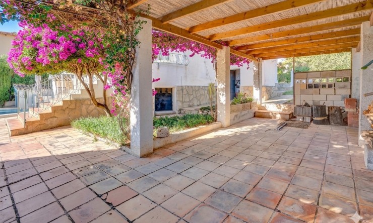Herverkoop - Villa -
Calpe / Calp - Marisol Park - Ortembach - Los Almendros