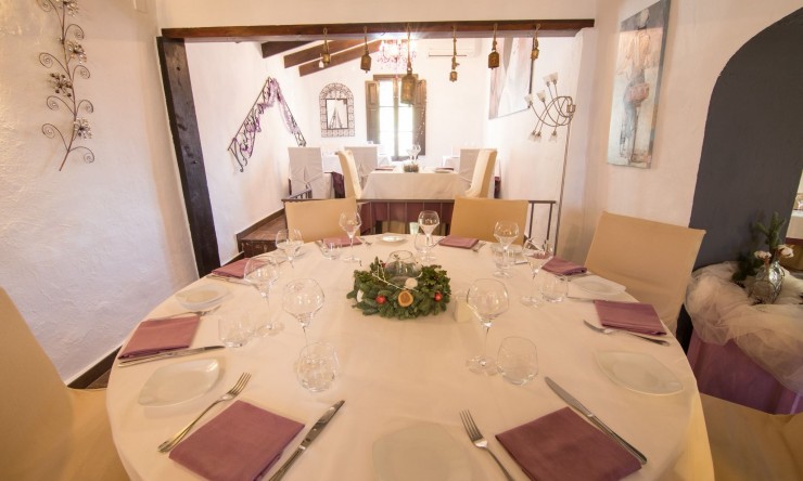 Herverkoop - Restaurant -
Jávea / Xàbia - Montgó - Ermita